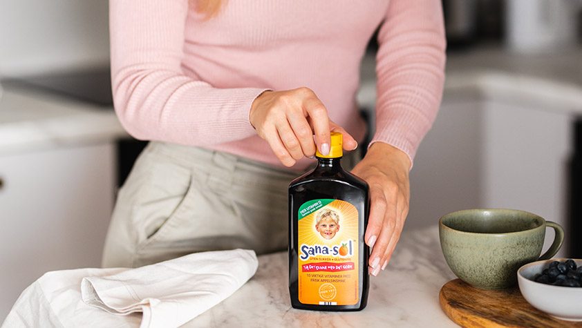 Sana-sol er flytende vitamintilskudd til barn og voksne. Foto.